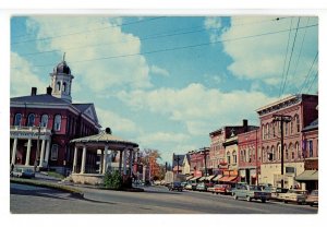 NH - Exeter. Town Hall & The Square circa 1960