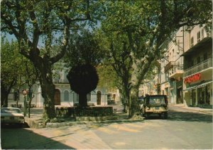 CPM LE BEAUSSET Place de la Mairie et la Fontaine (1114219)