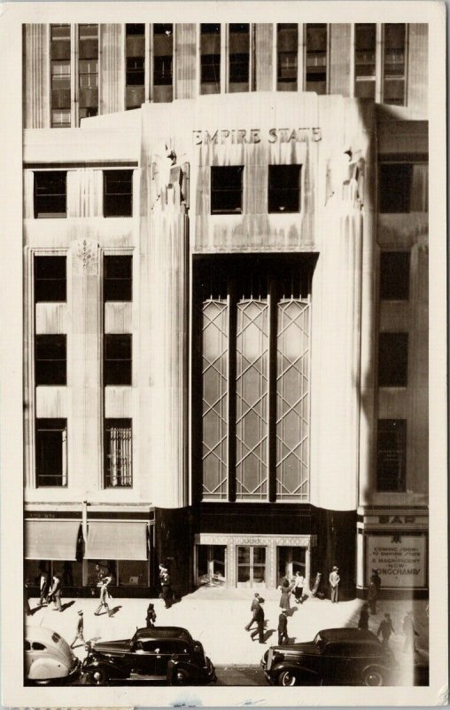 No. 31 Front Entrance Empire State Building New York NY c1948 RPPC Postcard F37