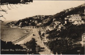 PC NEW ZEALAND, WELLINGTON, ORIENTAL BAY, Vintage REAL PHOTO Postcard (B41665)