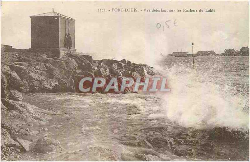 CPA Port Louis Mer deferlant sur les Rochers du Lohie 