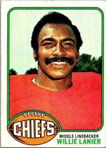 1976 Topps Football Card Willie Lanier Kansas City Chiefs sk4519