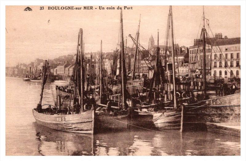 13854    Boulogne sur Mer     Un coin de Port