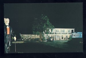 West Dennis, Massachusetts/MA Postcard, Plantation Motel, Route 28, Cape Cod