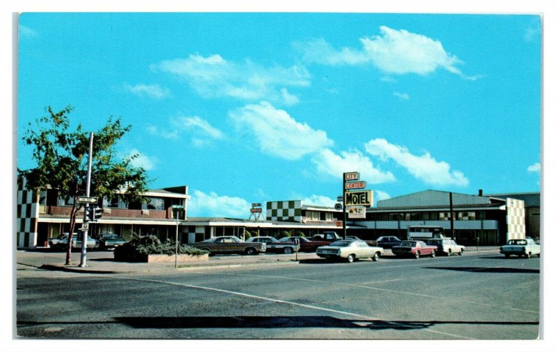 1972 City Center Motel, Corvallis, OR Postcard *6L(2)17