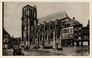 CPA SEZANNE-Église St-DENIS (346325)