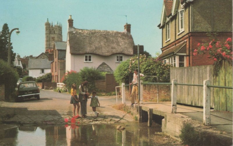 (au05) Isle of Wight Carisbrooke Castle Street and Ford Postcard