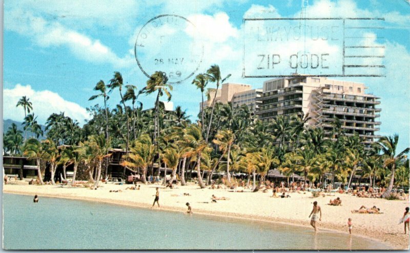 1960s Hilton Hawaiian Village Waikiki Beach Hawaii Postcard