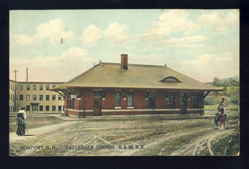 Newport, New Hampshire/NH Postcard, Passenger Station, B&M R.R./Railroad*, 1907!