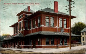 Postcard Missouri Pacific Station in Fort Scott, Kansas~3415