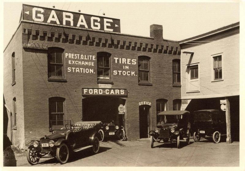 VT - Bennington - Ford Garage 1918 (Reproduction of old photo)