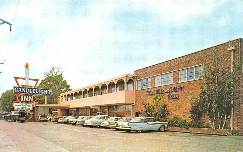 New Orleans LA Candlelight Inn Old Cars Postcard