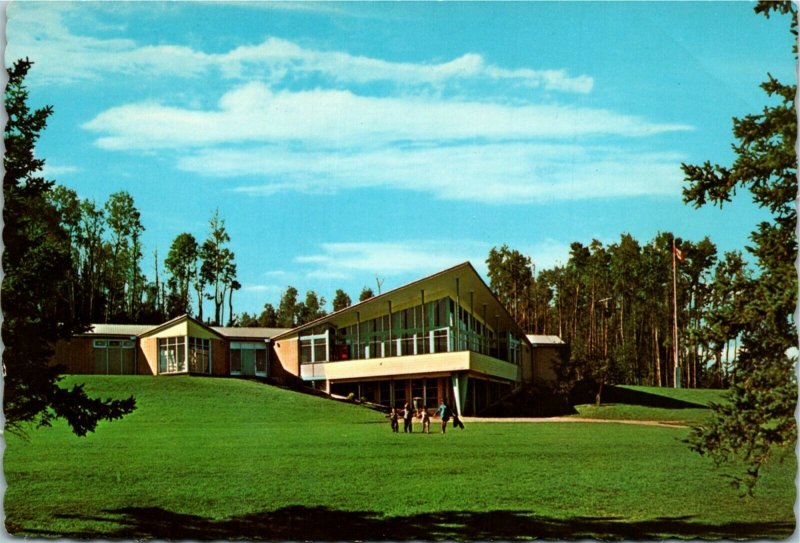 Postcard SK Madge Lake Duck Mountain Provincial Park Ministik Inn 1970s K56