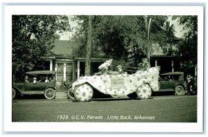 1928 UCV Parade Tipton & Hurst Florist Float Little Rock AR Reprint Postcard