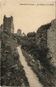 CPA CROZANT Le Chateau et les Ruines (1143563)