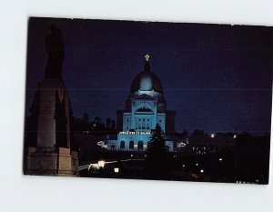 Postcard A night scene of St. Josephs Oratory Montreal Canada