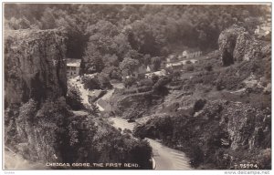 RP: Cheddar Gorge , England , 30-40s ; The First Bend