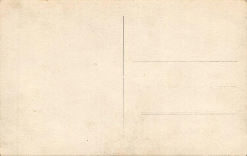 GERMAN SOLDIERS-ARM LEG OR FOOT AMPUTAIONS~WW1 MILITARY PHOTO POSTCARD