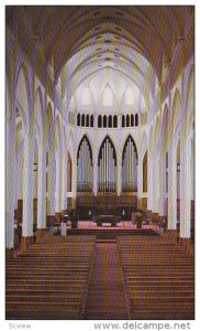 Interieur de la cathedrale St Germain de Rimouski , Quebec , Canada , 50-60s