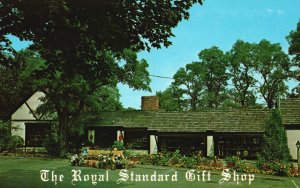 Postcard The Royal Standard Gift Shop Oldest Dwellings Sandwich Massachusetts MA