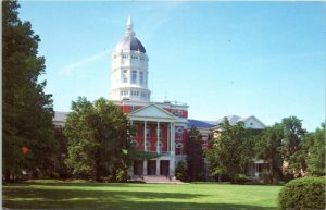 Postcard MO Columbia - University of Missouri Jesse Hall