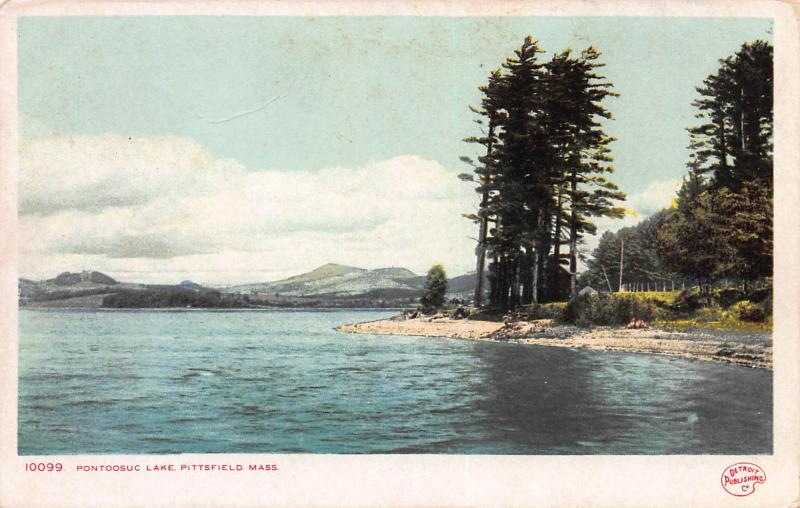 Pontoosuc Lake, Pittsfield, Massachusetts, Early Postcard, Unused