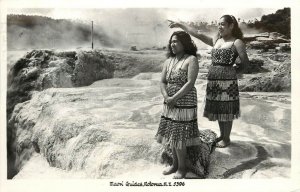 c1960 RPPC Postcard Maori Women Guides Native Dress Rotorua New Zealand 5396