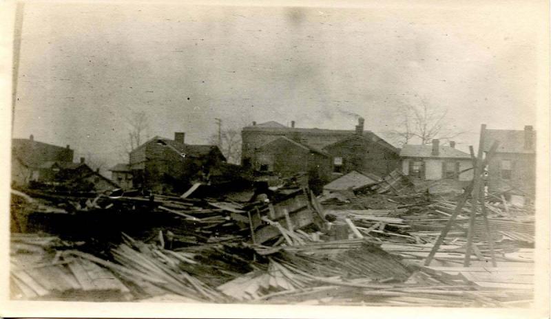 OH - Dayton. March 1913 Flood Aftermath, No. Dayton - RP (PHOTO, not a postcard)