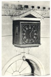 Seven Day Clock in entrance Hall at Monticello