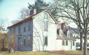 Vintage Postcard Hancock-Clarke House Lexington Massachusetts Yankee Color Corp.