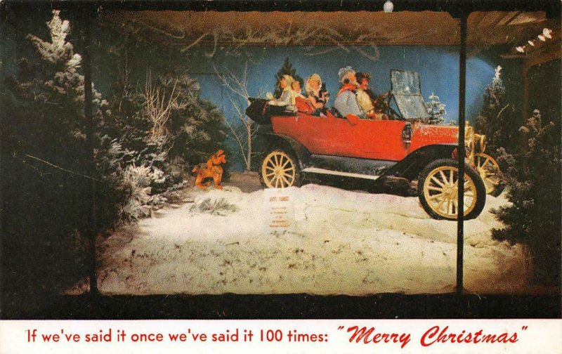 BREUNER'S Store Window Christmas Display Sacramento, CA c1950s Vintage Postcard