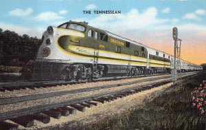 THE TENNESSEAN TRAIN WASHINGTON TO MEMPHIS SOUTHERN RAILWAY SYSTEM POSTCARD
