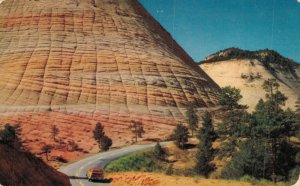 USA Checkerboard Mesa Zion National Park Utah Vintage Postcard 07.83