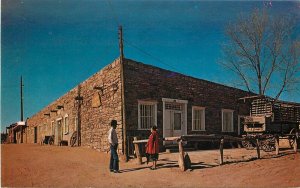 Postcard Arizona Ganado Hubbell Trading Post Petley Colorpicture 23-6096