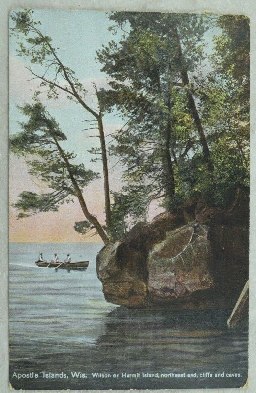 C.1910 Wilson/Hermit Island Cliffs Apostle Islands, WI Postcard P103 