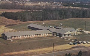 Nursing home , CHERAW , South Carolina , 50-60s