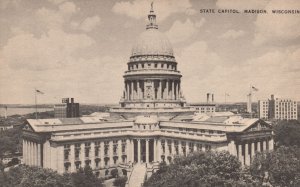 Vintage Postcard State Capitol Madison Wisconsin Wis.