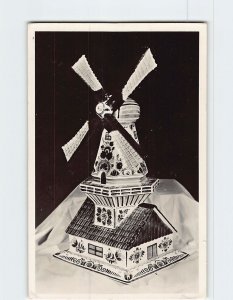 Postcard Hand Painted Ceramic Windmill Television Lamp, Charlottesville, VA