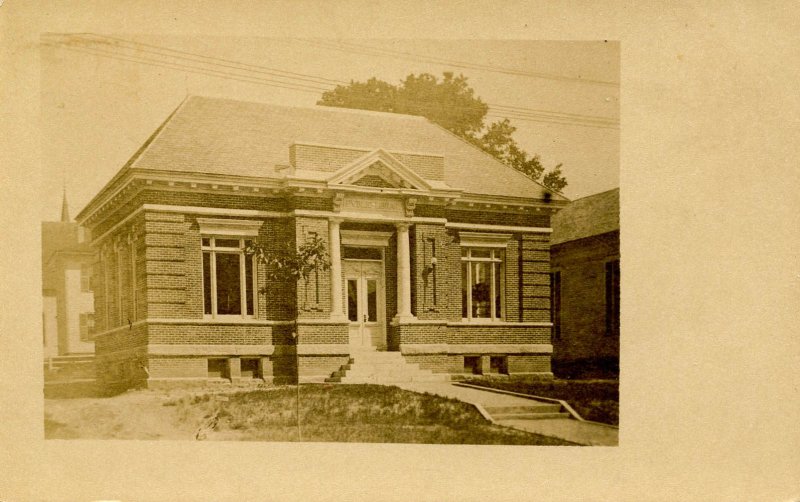 NH - Whitefield. Public Library circa 1904   RPPC