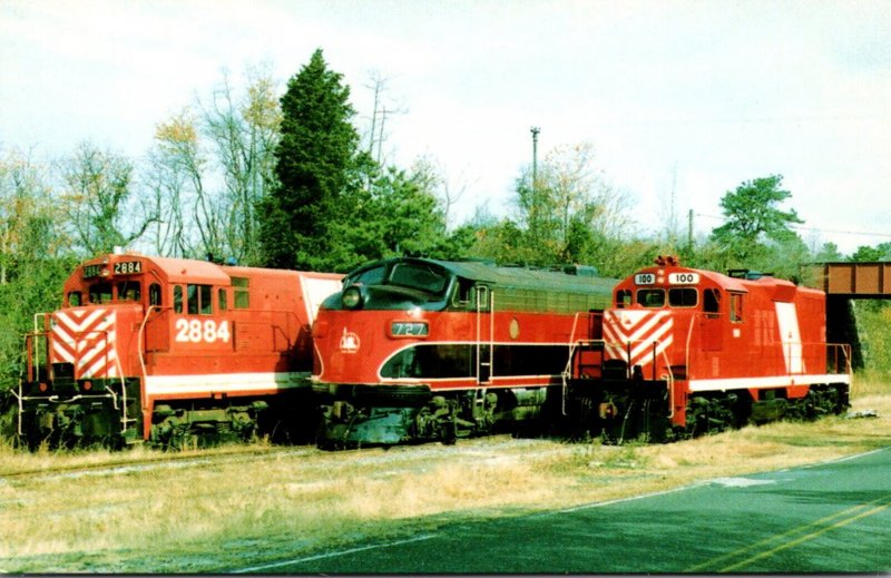 Trains Southern Railroad Of New Jersey Locomotives Nos 2884 727 and 100