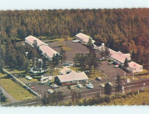 Pre-1980 RESORT MOTEL SCENE Bathurst New Brunswick NB AE2879