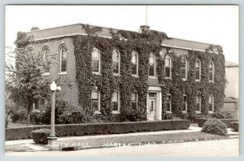 Harlan Iowa~Ivy Covered City Hall~Lamp Post~Mansard Roof~1940s RPPC