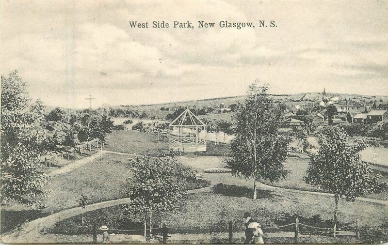 Canada New Glasgow West Side Park Nova Scotia  Postcard 22-7417 