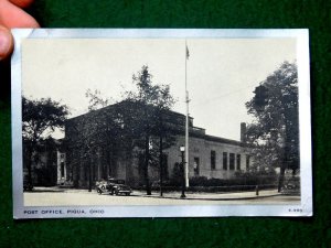 Vintage Early US Post Office, Piqua, Ohio Postcard P25