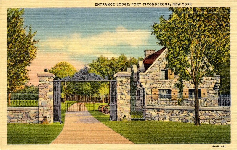 NY - Fort Ticonderoga. Entrance Lodge