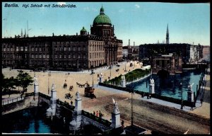 Scloss mit Schlossbruke,Berlin,Germany BIN