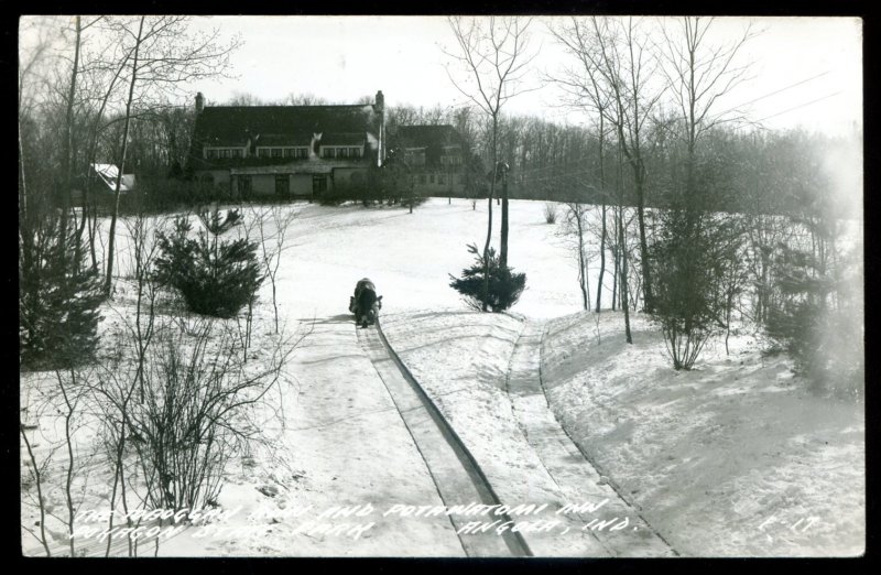 dc1964 - ANGOLA Indiana 1950s Potawatomi Inn Tobogganing. Real Photo Postcard