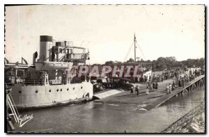 Modern Postcard Arrival of Bac Royan Pointe de Grave Arrival