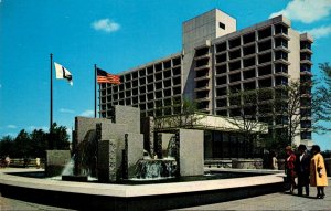 Connecticut Hartford Constitution Plaza Fountains With Hotel America In Backg...