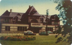 Moncton New Brunswick Canada CNR station, Old Cars Vintage Chrome Postcard